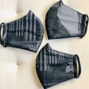 Bundle 3 Oakley Mask !